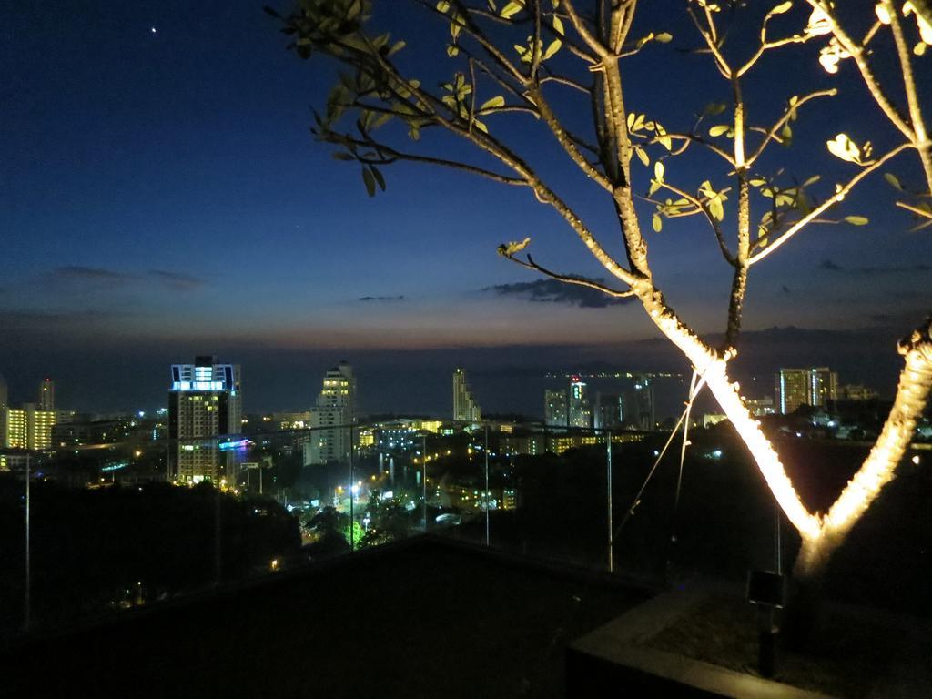 Jp'S Unixx Residence Club Pattaya Exterior photo